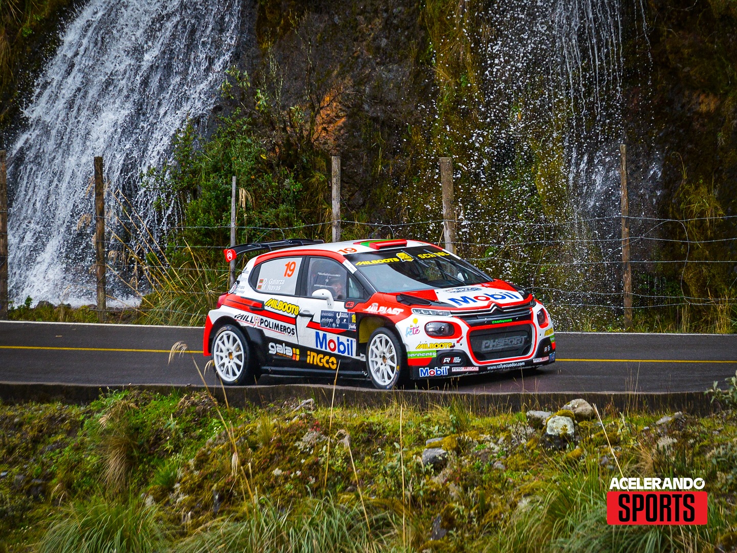 Revista Rally Martín Navas ganó el Rally FFF 2025 ante más de 70.000 aficionados ...